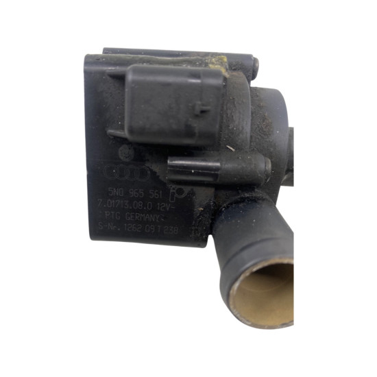 Pompa auxiliara apa  VOLKSWAGEN GOLF VI (5K1) [ 2008 - 2013 ] TDI (CAYC) 77KW|105HP OEM 5N0965561 / 5N0 965 561
