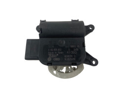 Motoras clapeta aeroterma AUDI A4 II (8E2, B6) [ 2000 - 2005 ] BOSCH 0132801302 OEM 8E1820511C / 8E1 820 511 C