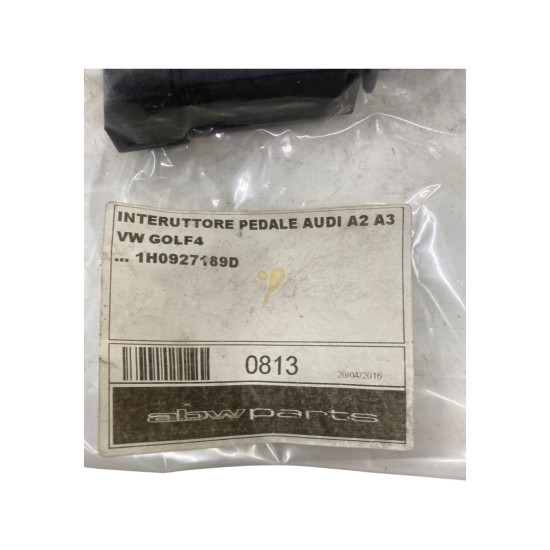 Comutator Stop Frana AUDI A3 II (8P1) [ 2003 - 2013 ] OEM 1H0927189D / 1H0927189D