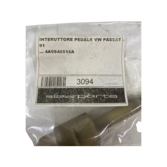 Comutator Stop Frana VOLKSWAGEN PASSAT (3B2) [ 1996 - 2001 ] OEM 4A0945515A / 4A0 945 515 A
