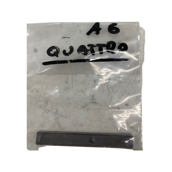Emblema AUDI A6 IV Allroad (4GH, 4GJ, C7) [ 2012 - 2018 ] OEM QUATTRO