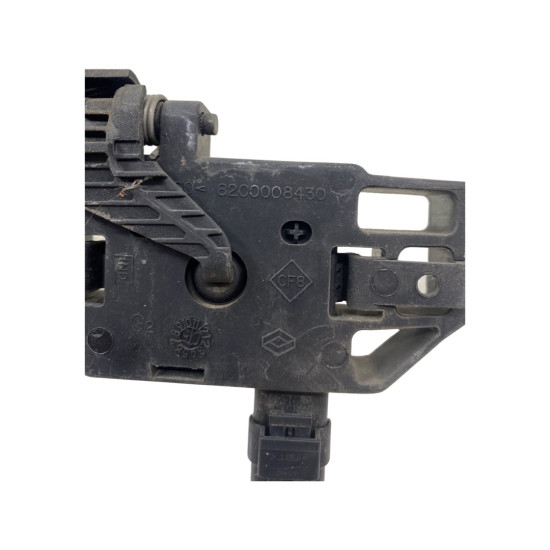 Maner usa stanga fata RENAULT LAGUNA II (BG0/1_) [ 2001 - 2007 ] OEM 8200008430