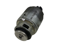 Butuc usa FORD FOCUS II (DA_, HCP, DP) [ 2004 - 2013 ] OEM 4M5AR16C825AD / 4M5AR16C825AD
