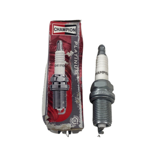 Bujie ALFA ROMEO 164 (164_) [ 1987 - 1998 ] 24V QV 4x4 (AR 64304, AR 64307) 171KW|233HP, SKODA OCTAVIA (1U2) [ 1996 - 2010 ] RS T (AUQ) 132KW|180HP, AUDI TT Coupe (8N3) [ 1998 - 2006 ] VR6 quattro (BHE, BPF) 184KW|250HP Champion OEM OE 136RC8PYP