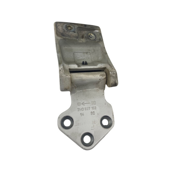 Balama dreapta spate VOLKSWAGEN TRANSPORTER V Bus (7HB, 7HJ, 7EB, 7EJ, 7EF, 7EG, 7HF, OEM 7H0827152 / 7H0 827 152