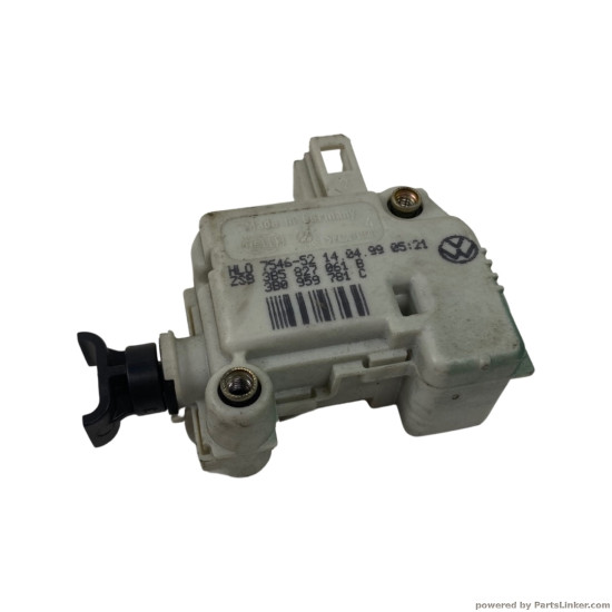 Actuator inchidere centralizata VOLKSWAGEN POLO (9N_) [ 2001 - 2012 ] OEM 3BG827061B / 3BG 827 061 B