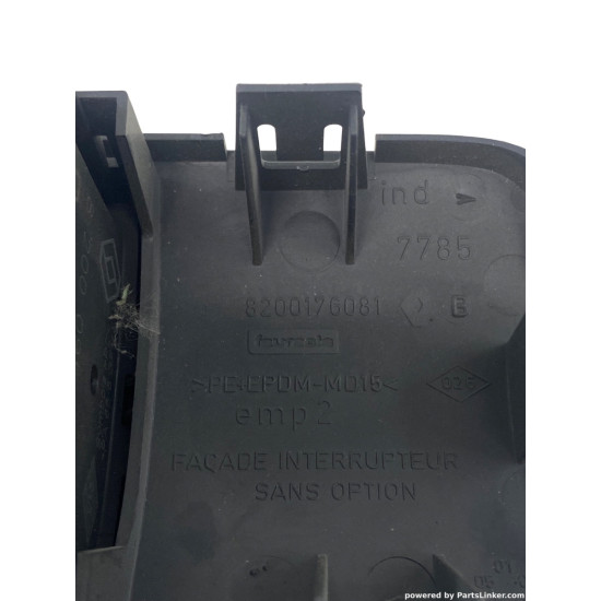 Buton reglaj faruri RENAULT MEGANE II (BM0/1_, CM0/1_) [ 2001 - 2012 ] OEM 8200176081