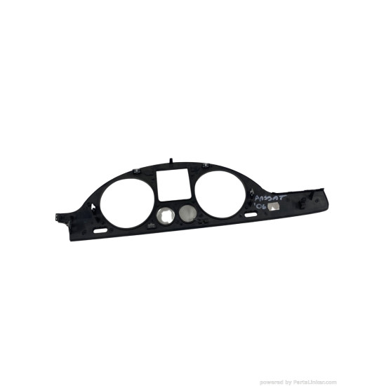 Oranment ceasuri bord VOLKSWAGEN PASSAT Variant (3C5) [ 2005 - 2011 ] OEM 3C1858335AM