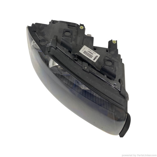 Faruri Dreapta AUDI A4 Convertible (8H7, B6, 8HE, B7) [ 2002 - 2009 ], AUDI A4 II Avant (8E5, B6) [ 2000 - 2005 ], AUDI A4 II (8E2, B6) [ 2000 - 2005 ] Valeo 088607 OEM 8E0941030M