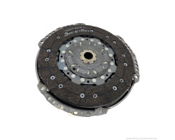 Kit ambreiaj 1.8 Turbo Benzina 2.3/2.8 Benzina VOLKSWAGEN BORA (1J2) [ 1998 - 2013 ], VOLKSWAGEN GOLF IV (1J1) [ 1997 - 2007 ], SEAT LEON (1M1) [ 1999 - 2006 ], AUDI TT Coupe (8N3) [ 1998 - 2006 ], AUDI A3 (8L1) [ 1996 - 2006 ] Valeo 826639