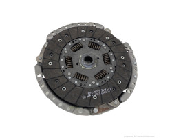 Kit ambreiaj 2.5 TDI VOLKSWAGEN PASSAT (3B2) [ 1996 - 2001 ], AUDI A6 II Avant (4B5, 4B6, C5) [ 1997 - 2005 ], AUDI A8 Saloon (4D2, 4D8) [ 1994 - 2005 ], AUDI A4 Saloon (8D2, B5) [ 1994 - 2001 ] Valeo 821234 OEM 059141117E