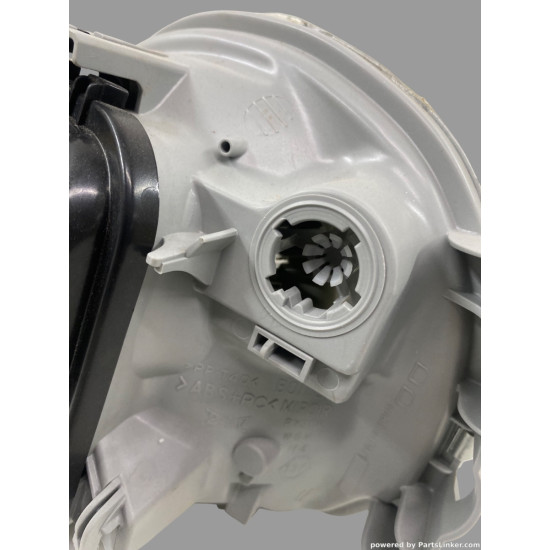 Far Dreapta RENAULT TWINGO I (C06_) [ 1993 - 2012 ] RENAULT OEM 7701046212