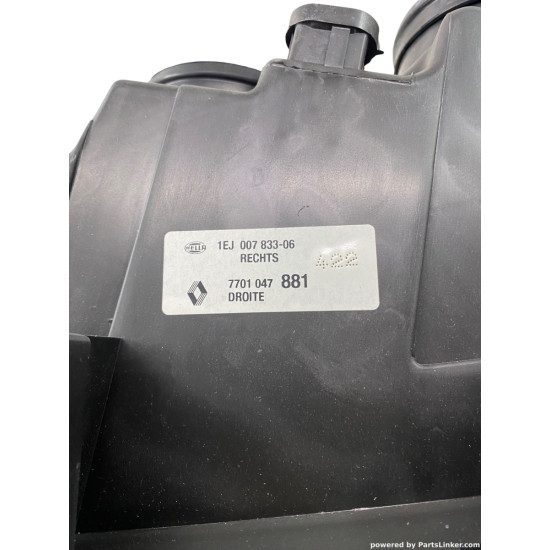 Far Dreapta RENAULT LAGUNA I (B56_, 556_) [ 1993 - 2002 ] OEM 7701047881