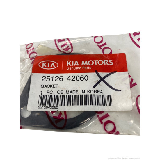 Garnitura termostat MITSUBISHI PAJERO I (L04_G, L14_G) [ 1982 - 1991 ], KIA SORENTO I (JC) [ 2002 - > ], HYUNDAI H100 Bus (P) [ 1993 - 2004 ]