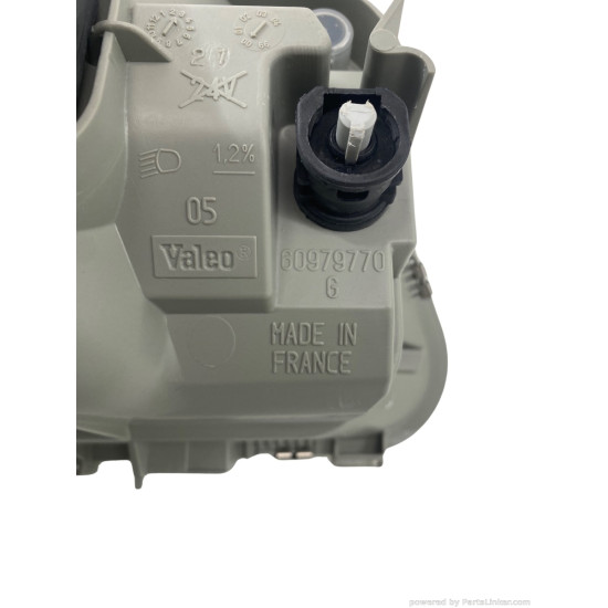 Far Stanga FIAT ULYSSE (220_) [ 1994 - 2002 ] Valeo 085576 OEM 1470386080