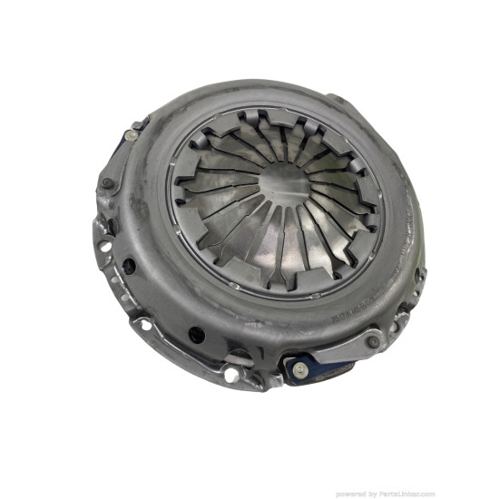 Kit ambreiaj 1.6/1.8/2.0 Benzina VOLVO V40 Estate (VW, 645) [ 1995 - 2004 ], VOLVO S40 I (VS, 644) [ 1995 - 2004 ] Valeo 821499 OEM 272414