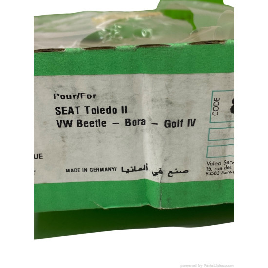 Kit ambreiaj 2.3 Benzina VOLKSWAGEN GOLF IV (1J1) [ 1997 - 2007 ], SEAT TOLEDO II (1M2) [ 1998 - 2006 ] Valeo 821257