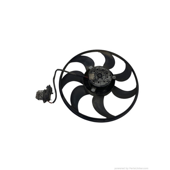 Electroventilator 1.7 CDTi OPEL ASTRA H (L48, A04) [ 2004 - 2014 ] BOSCH 130303246