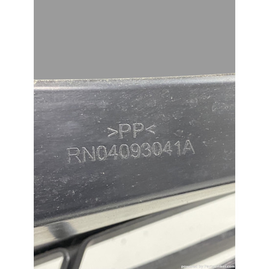 Grila frontala RENAULT CLIO IV (BH_) [ 2012 - > ] OEM RN0409303