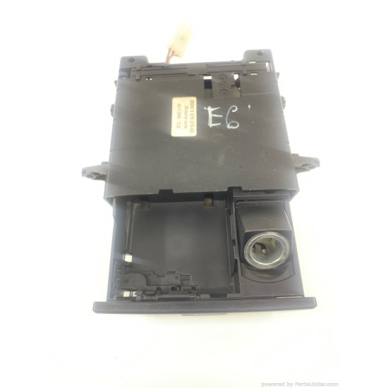 Scrumiera BMW 5 (E60) [ 2001 - 2010 ] OEM 51456976376 697637605
