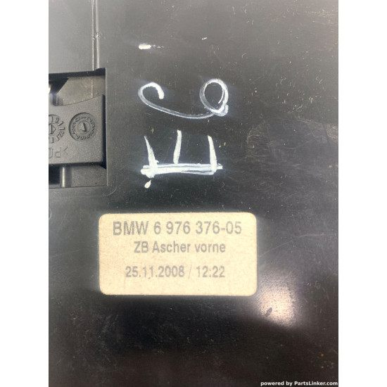 Scrumiera BMW 5 (E60) [ 2001 - 2010 ] OEM 51456976376 697637605