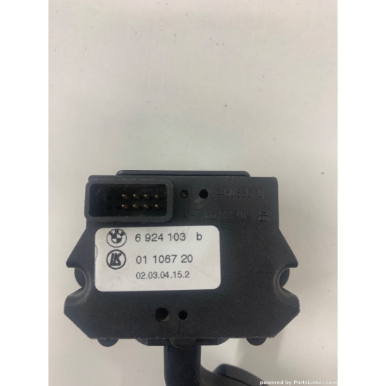 Maneta semnalizare BMW 5 (E60) [ 2001 - 2010 ] OEM 6924103