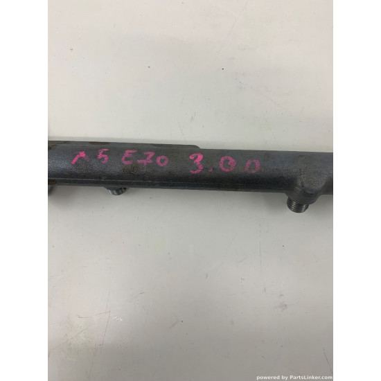 Rampa injectoare BMW X5 II (E70) [ 2006 - 2013 ] OEM 779551403
