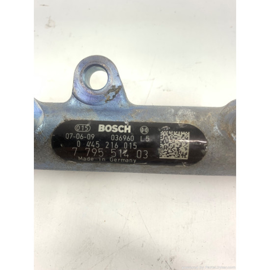 Rampa injectoare BMW X5 II (E70) [ 2006 - 2013 ] OEM 779551403