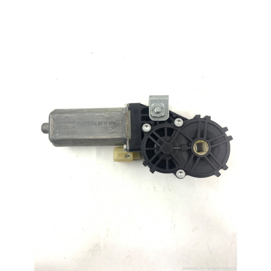 Motoras reglare scaun stanga fata BMW X5 II (E70) [ 2006 - 2013 ] OEM 0390201999