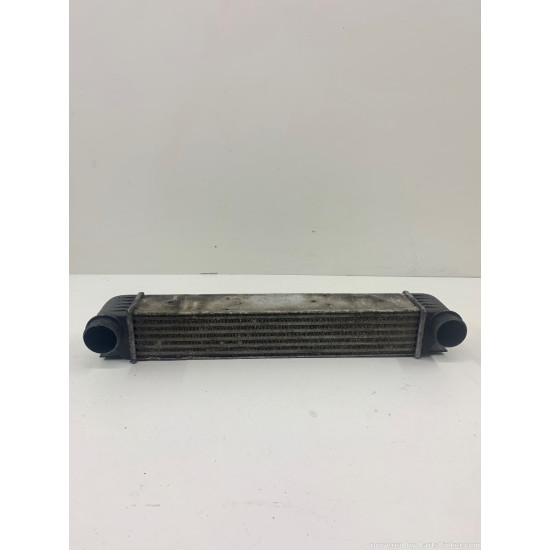 Radiator intercooler BMW 5 (E39) [ 1995 - 2003 ] 530 d (M57 D30 (306D1)) 135KW|184HP OEM 17512247359