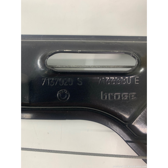 Macara geam electric cu motoras dreapta fata BMW X5 II (E70) [ 2006 - 2013 ] OEM 7137020