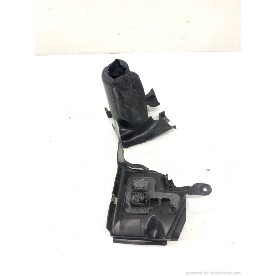 Ornament carenaj dreapta fata BMW 5 (E60) [ 2001 - 2010 ], BMW 5 V Touring (E61) [ 2004 - 2010 ] OEM 51717068902