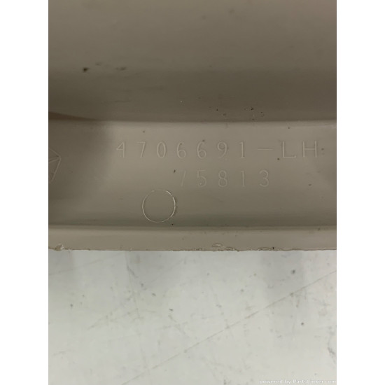 Maner plafon CHRYSLER VOYAGER  OEM 4706691