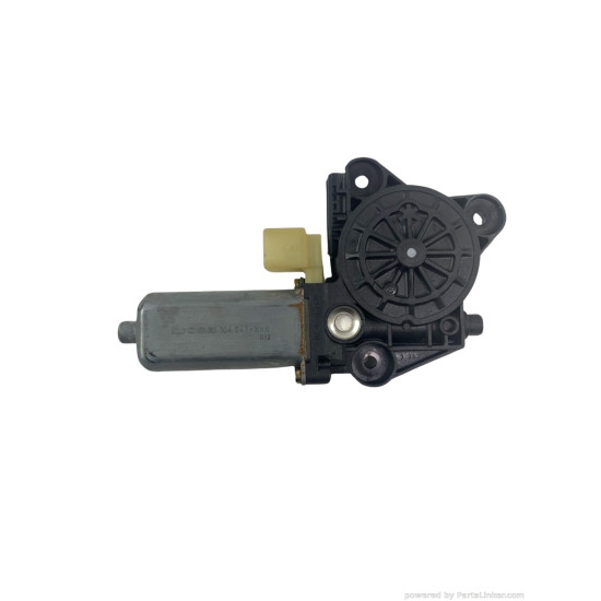 Motoras macara geam dreapta spate MERCEDES-BENZ C-CLASS II (W203)  [ 2000 - 2007 ] OEM 0130822007