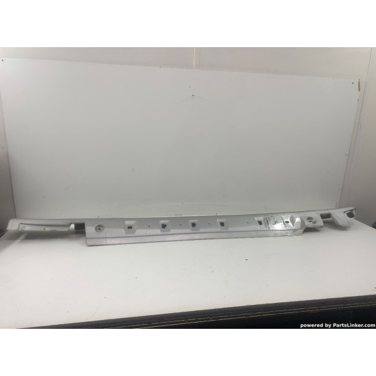 Prag Stanga MERCEDES-BENZ E-CLASS II (W210) [ 1995 - 2003 ] OEM 2106986730