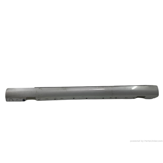 Prag lateral dreapta MERCEDES-BENZ C-CLASS II (W203)  [ 2000 - 2007 ] OEM A2036900140