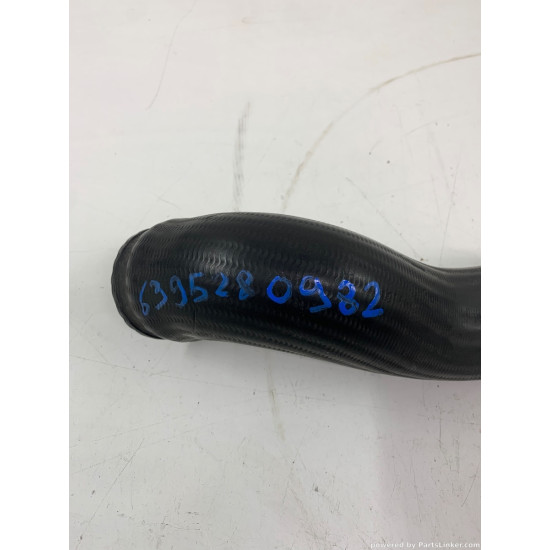Furtun aer supraalimentare MERCEDES-BENZ VITO/VIANO (W639) [ 2003 - > ] OEM 6395280982