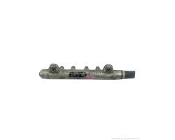 Rampa injectoare Renault Master 2.5 DCI 2005 SH BOSCH 0445214042