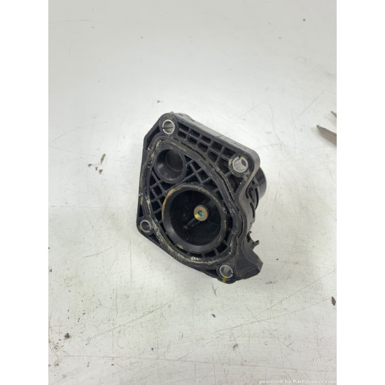Corp termostat BMW 5 (F10) [ 2009 - 2016 ], BMW 1 II (F21) [ 2011 - > ], BMW 1 II (F20) [ 2010 - > ], BMW 4 Coupe (F32, F82) [ 2013 - > ] OEM 4118930