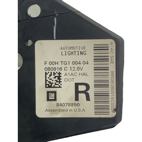 Far dreapta XENON CHEVROLET CAMARO 2016 - > 2017 F00HTG100404 / 84078850  / 080916C 12.0V