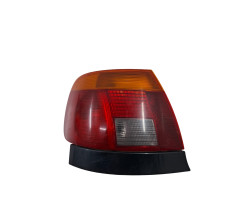 Stop stanga spate AUDI A4 Saloon 8D2, B5 1994 - 2001, Sedan AUDI 314995