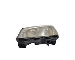 FAR stanga fata RENAULT LAGUNA II BG0/1_ 2001 - 2007, Sedan Valeo 82000732207