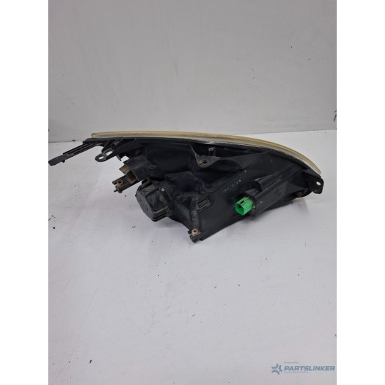 Far stanga fata FORD FIESTA V JH_, JD_ 2001 - 2010, Hatchback FORD 3281103