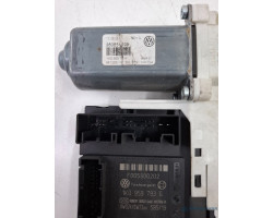 Motoras geam pivotant stanga fata VOLKSWAGEN PASSAT Variant 3B6 2000 - 2005 1K0959793G