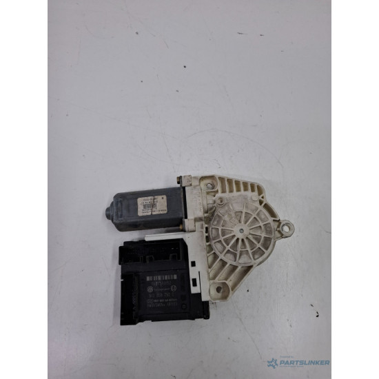 Motoras geam pivotant dreapta fata VOLKSWAGEN GOLF V 1K1 2003 - 2009 1K0959792C