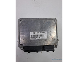 ECU modul/unitate de control motor VOLKSWAGEN PASSAT Estate 3B5 1997 - 2001 3B0907557D