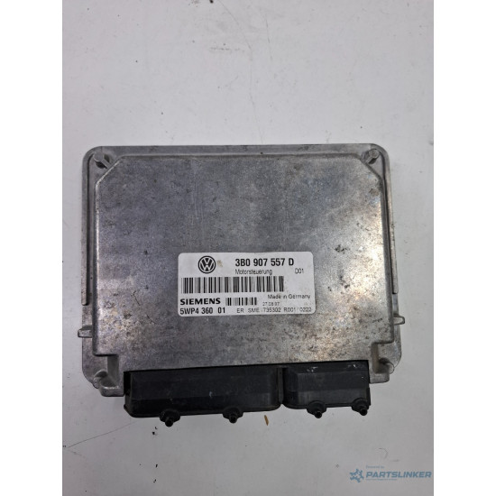 ECU modul/unitate de control motor VOLKSWAGEN PASSAT Estate 3B5 1997 - 2001 3B0907557D