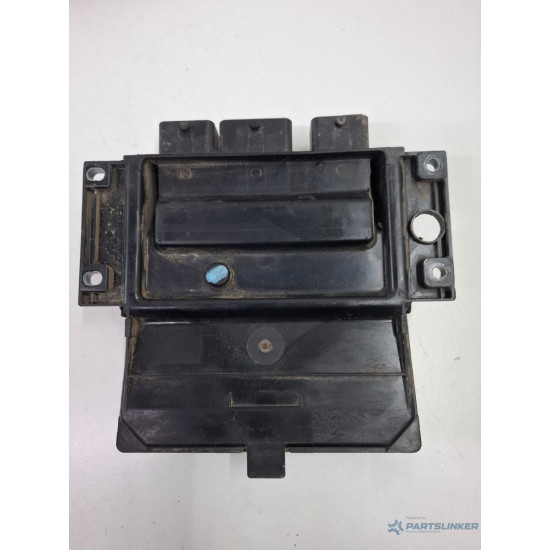 ECU modul/unitate de control motor RENAULT MEGANE III Hatchback BZ0_ 2008 - > 8200911560