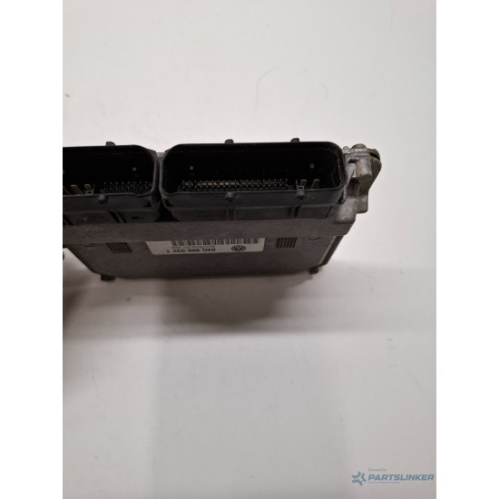 ECU modul/unitate de control motor VOLKSWAGEN POLO 9N_ 2001 - 2012 03D906032T