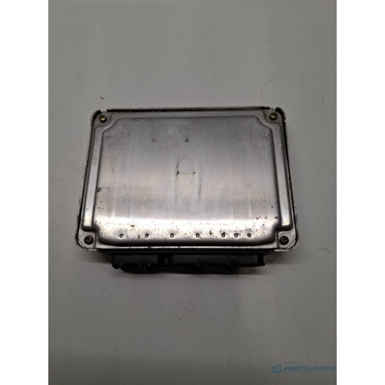 ECU modul/unitate de control motor VOLKSWAGEN GOLF IV Cabriolet 1E7 1998 - 2002 036906032G